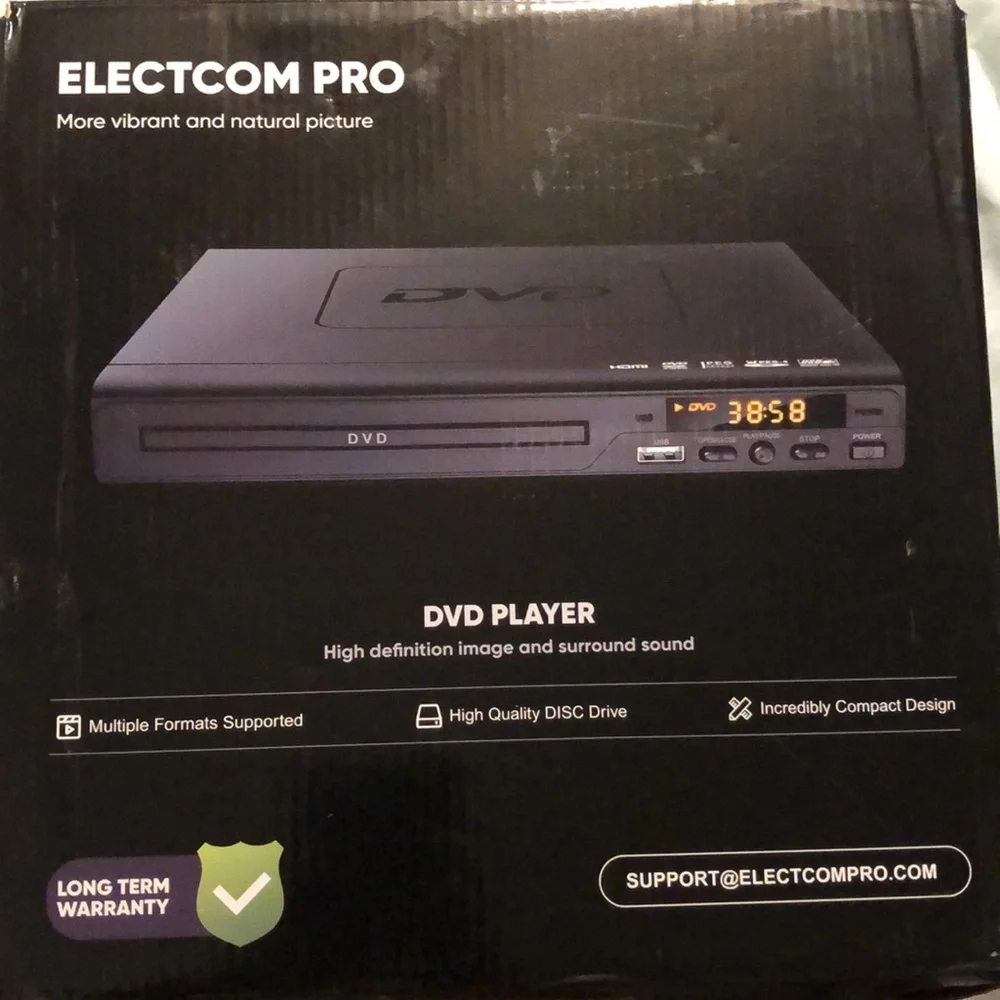 DVD PLAYER - Picture 1 of 15